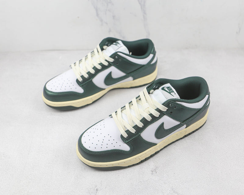 Nike Dunk Low Vintage Green