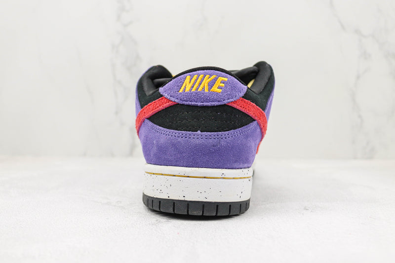 Nike SB Dunk Low ACG Terra