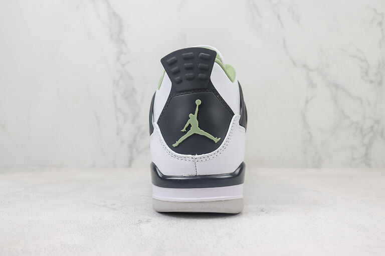 Jordan 4 Retro Seafoam