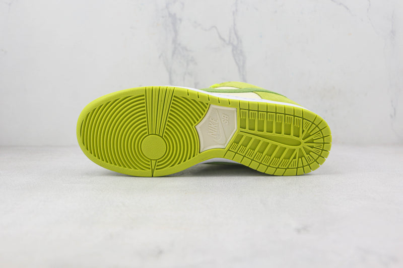 Nike SB Dunk Low Green Apple