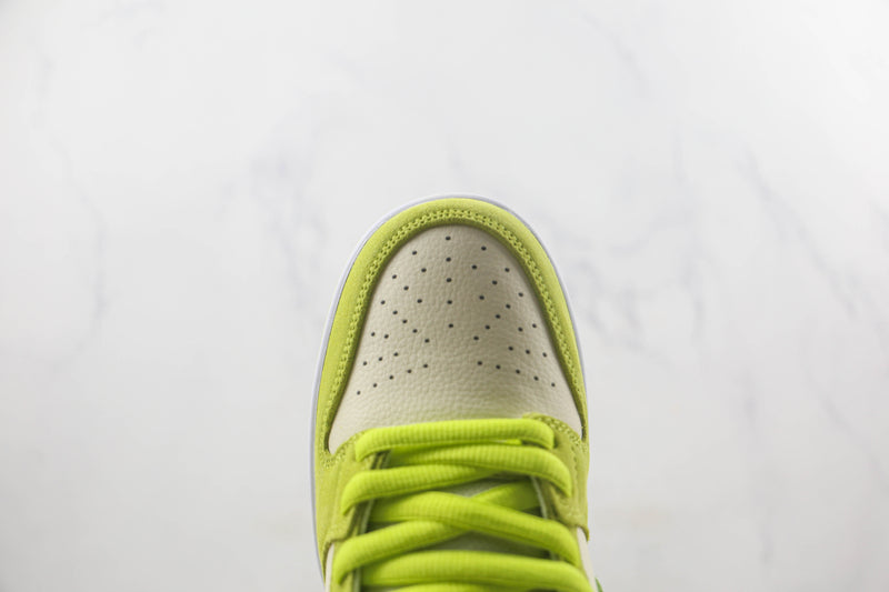 Nike SB Dunk Low Green Apple