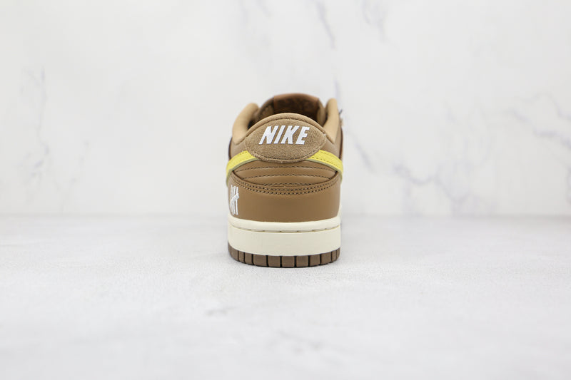 Nike Dunk Low SP Undefeated Canteen