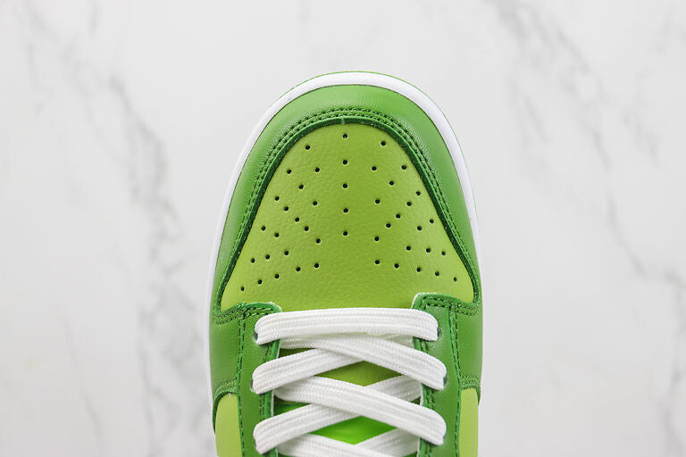 Nike Dunk Low Chlorophyll