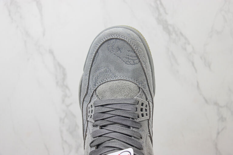 Jordan 4 Retro Kaws