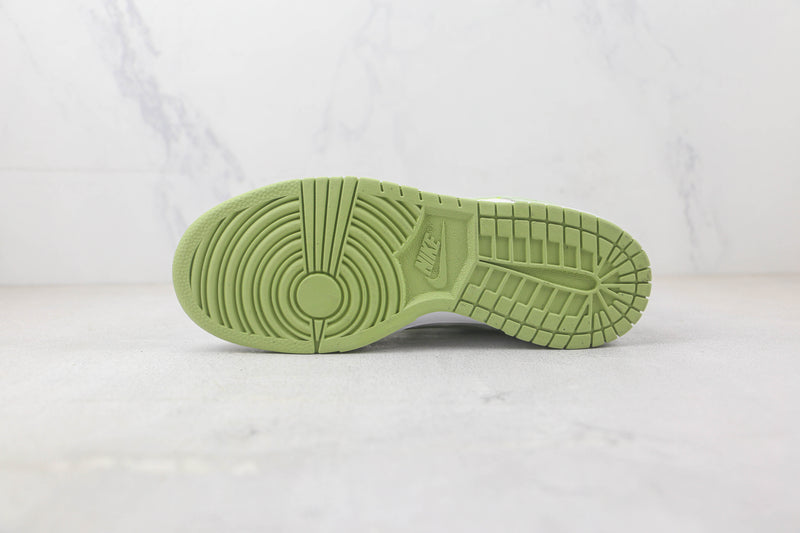 Nike Dunk Low SE Fleece Pack Honeydew