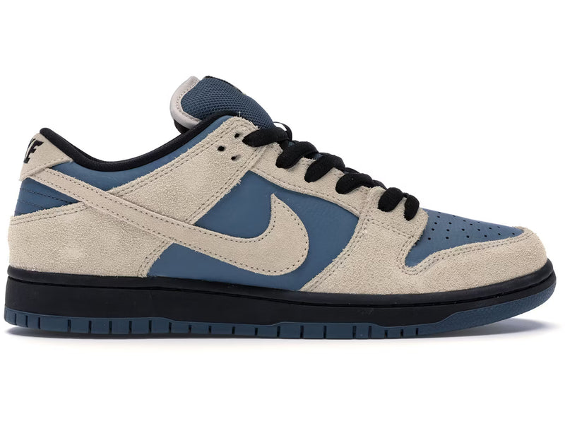 Nike SB Dunk Low Light Cream Thunderstorm