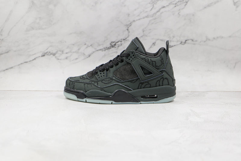 Jordan 4 Retro Kaws Black