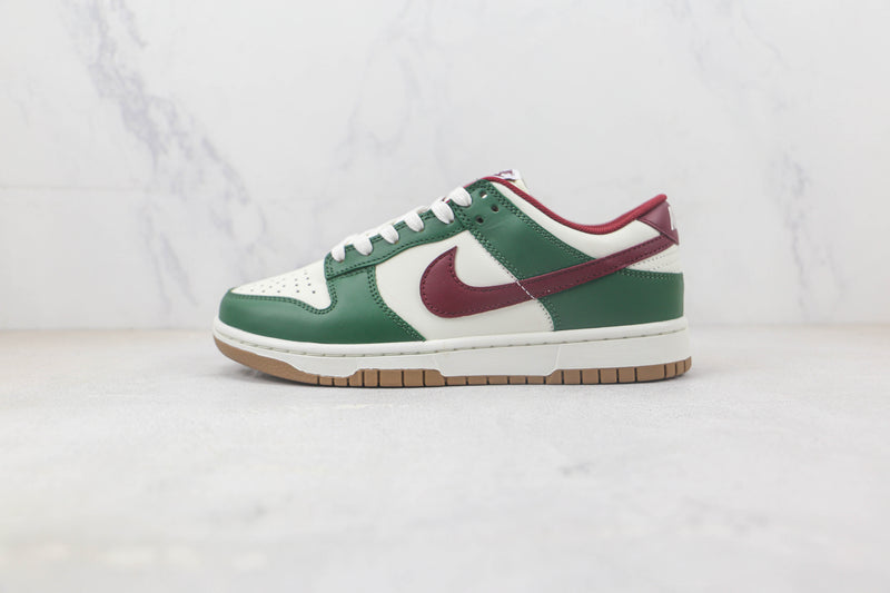 Nike Dunk Low Gorge Green