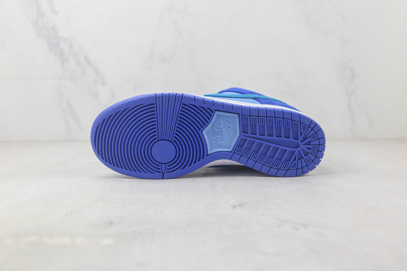 Nike SB Dunk Low Blue Raspberry