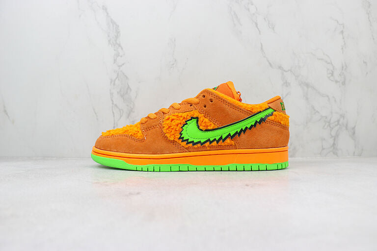 Nike SB Dunk Low Grateful Dead Bears Orange