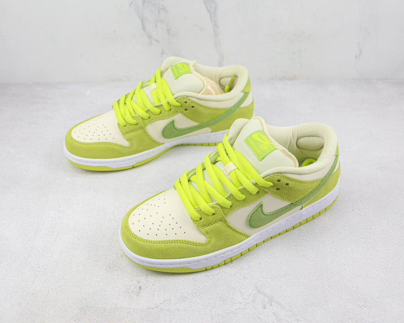 Nike SB Dunk Low Green Apple