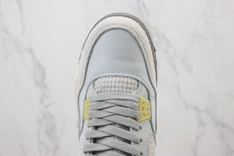 Jordan 4 Retro SE Craft Photon Dust